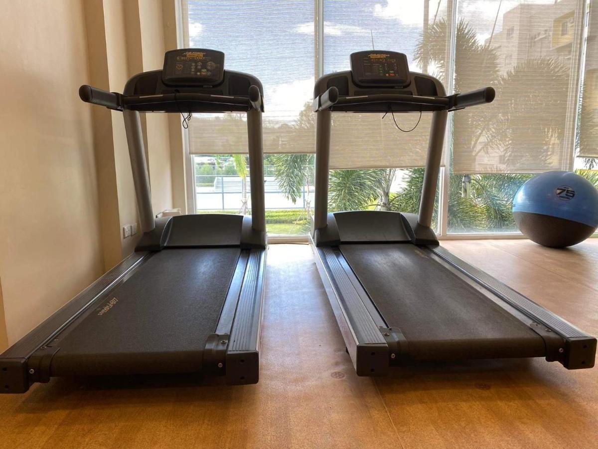Davao City Entire 2Br Condo Unit@8 Spatial Condominium מראה חיצוני תמונה